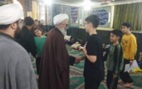 آیت الله معلمی با حضور در مساجد محل برگزاری اعتکاف رجبیه در قائم شهر ، با معتکفین دیدار کردند + تصاویر