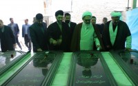 حضور آیت الله معلمی بر سر مزار مطهر فقیه فقید مرحوم آیت الله جباری و مزار شهداء گمنام«خوش نام» در شهرستان بهشهر و اداء احترام به مقام شامخ ایشان